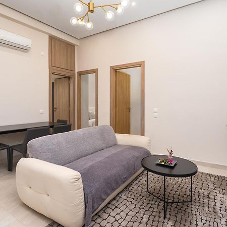Cozy New Apartment Nearby Metro أثينا المظهر الخارجي الصورة
