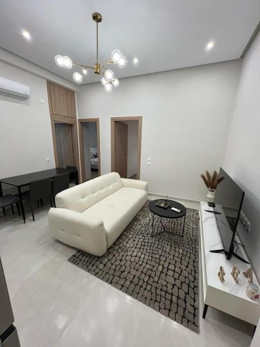 Cozy New Apartment Nearby Metro أثينا المظهر الخارجي الصورة