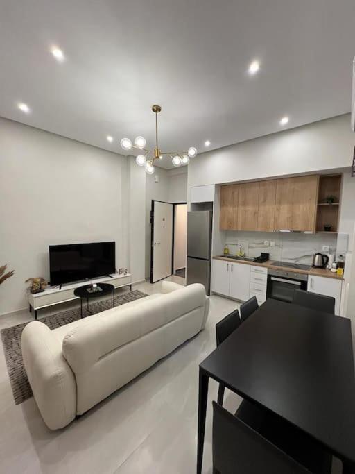 Cozy New Apartment Nearby Metro أثينا المظهر الخارجي الصورة