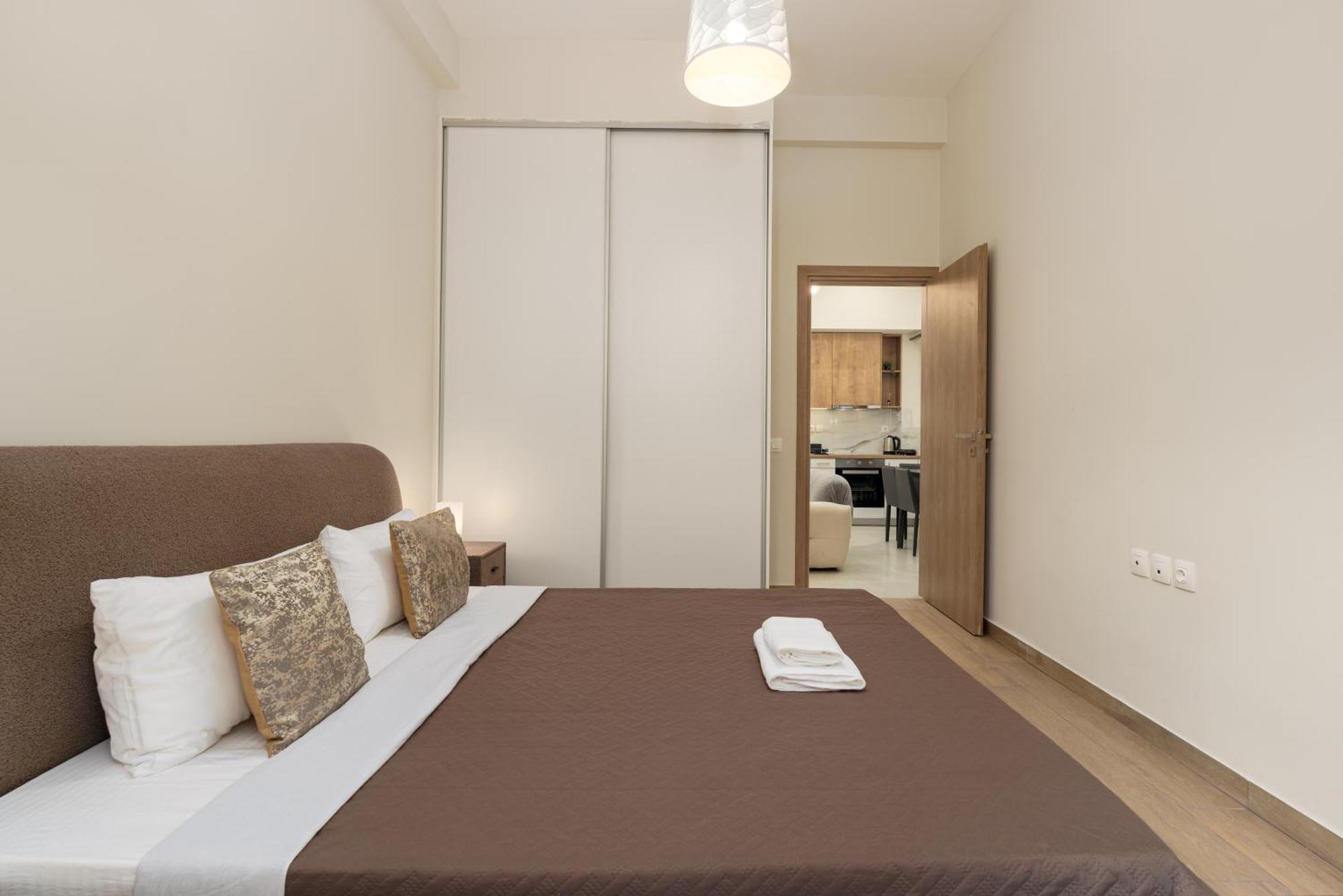 Cozy New Apartment Nearby Metro أثينا المظهر الخارجي الصورة