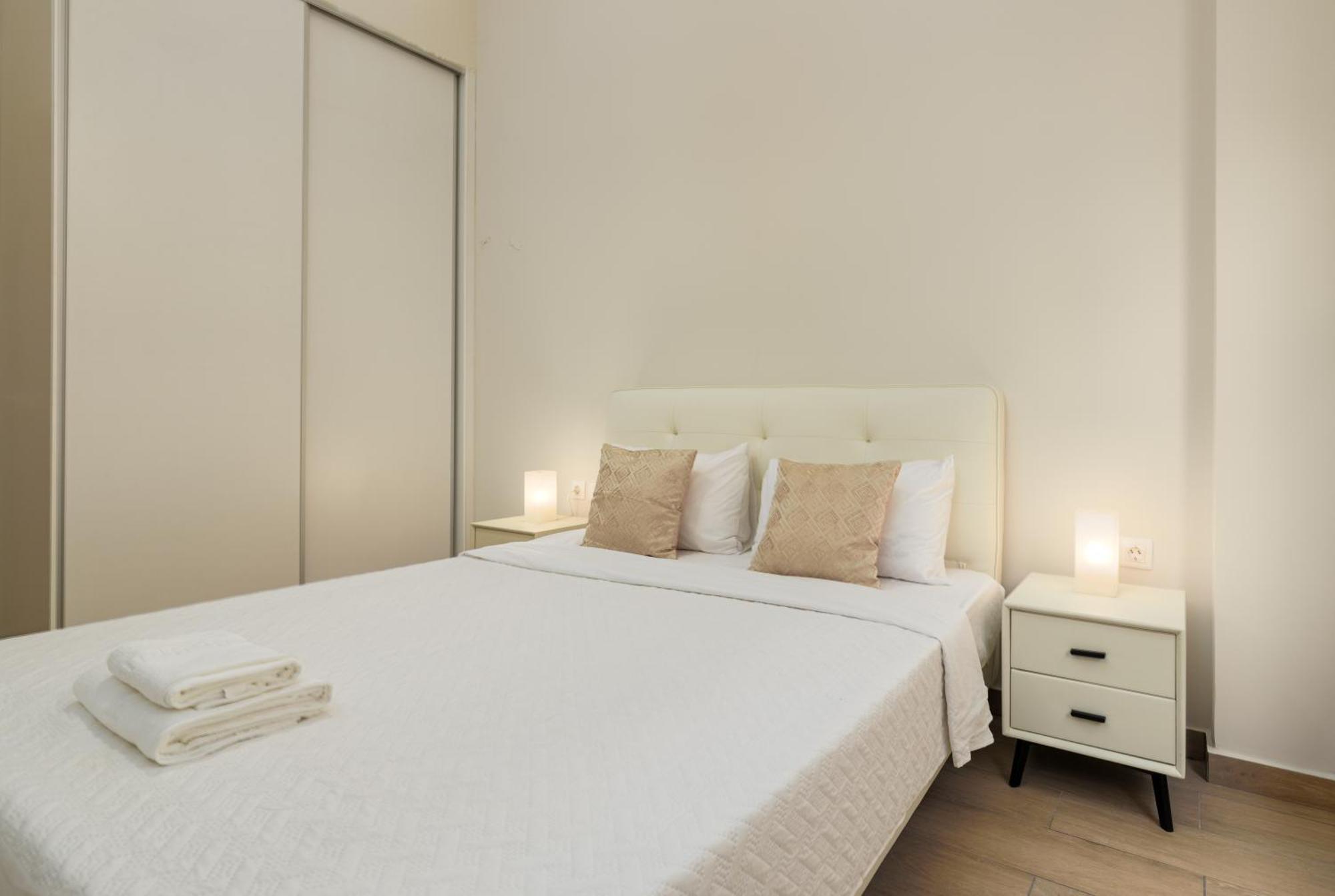 Cozy New Apartment Nearby Metro أثينا المظهر الخارجي الصورة